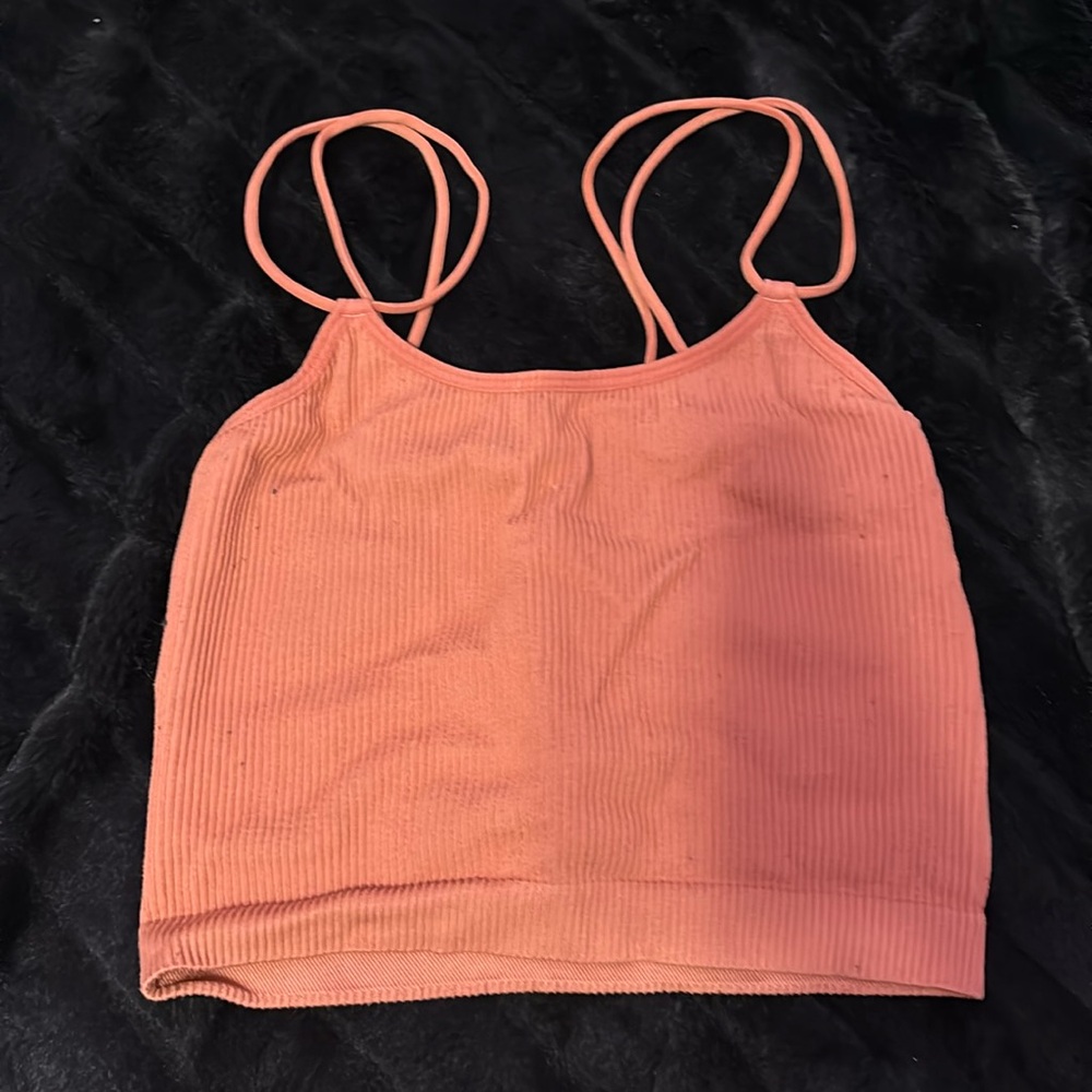 women’s cropped tank top